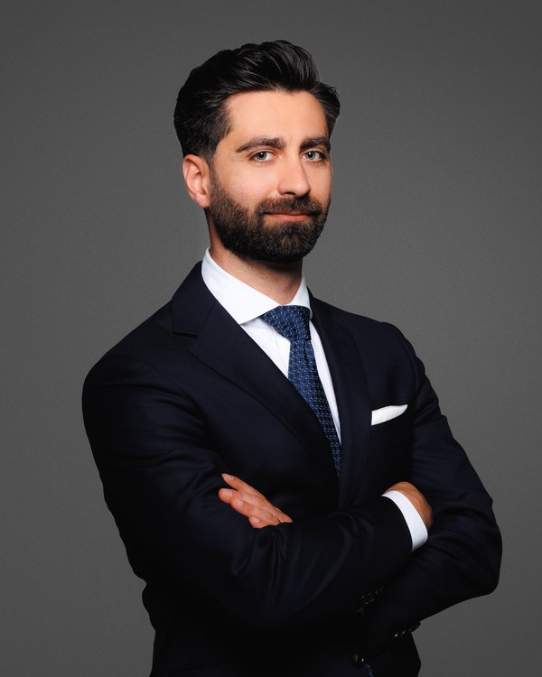Vasileios Papanikolaou